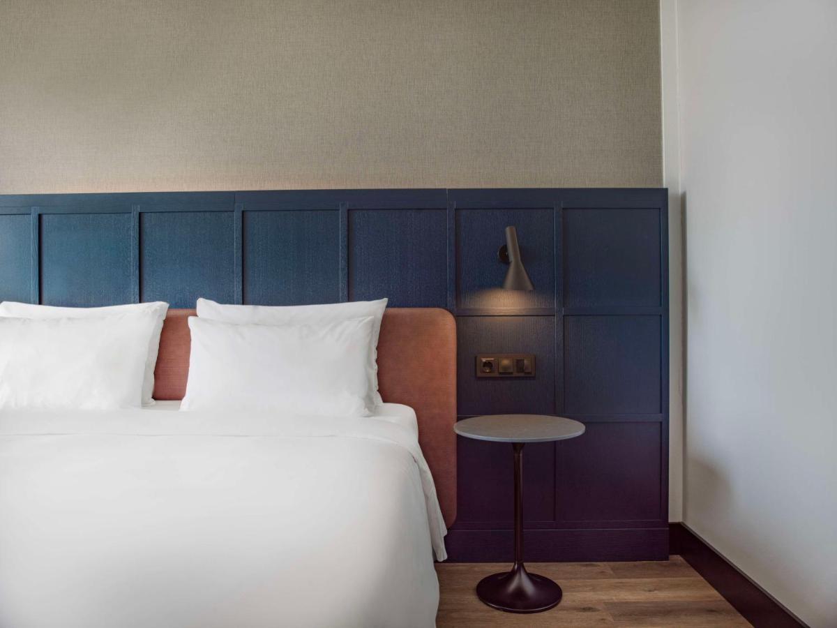Hotel Radisson Blu Waterfront Hotel, 4*
